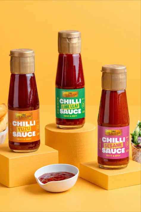 Deuce Studio collaborated with Lee Kum Kee to create a bold brand identity for their new range of chilli sauces tailored for a younger audience. Sauce Branding, Sauce Design, Sauce Packaging, Food References, Sesame Sauce, Soya Sauce, Post Insta, Launch Pad, Leap Year