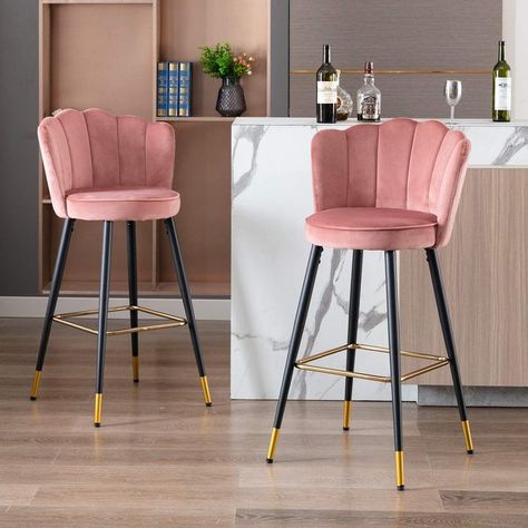 Velvet Bar Stools Kitchen, High Stools Kitchen, Velvet Bar Stools, Luxury Dining Chairs, Bar Stools Kitchen, Stools For Kitchen, Bar Counters, Kitchen Dark, Stools Kitchen