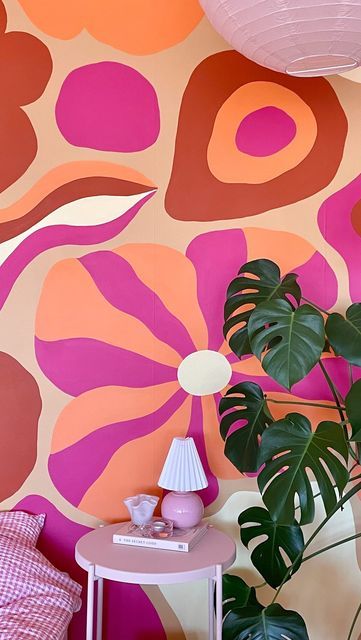 Diy Wall Mural Ideas Easy, Retro Painted Wall, Retro Mural, Funky Interior, Groovy Room, Funky Bedroom, Wall Murals Diy, Retro Room, Salon Interior Design