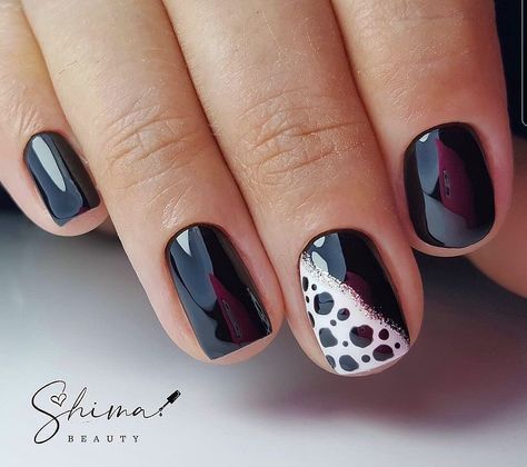 Black Dot Nails, Nails Sparkling, China Nails, Quick Nail, Cow Nails, Nails Arts, Amazing Nails, Nagel Tips, Fake Nails With Glue