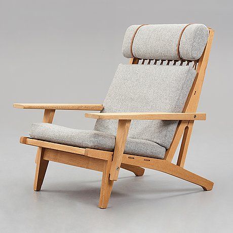 Hans Wegner Furniture, Woven Furniture Design, Wegner Chair, Wood Chair Design, Wooden Sofa Designs, Furniture Design Chair, Hans J Wegner, Woven Furniture, Wooden Sofa