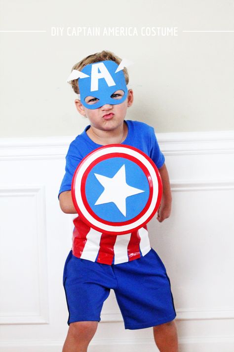 Diy Captain America Costume, Diy Avengers, Cool Superhero Costumes, Diy Superhero Costume, Diy Fantasia, Superhero Costumes Kids, Captain America Party, Superhero Halloween Costumes, Superhero Halloween