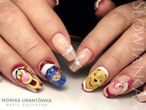 Eeyore Christmas Nails, Christmas Winnie The Pooh Nails, Winnie The Pooh Nails Christmas, Winnie The Pooh Christmas Nails, Eeyore Nails, Winnie The Pooh Nails, Animation Nails, Disney Themed Nails, Piglet Disney