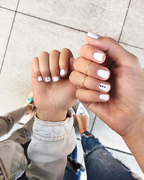 Mommy and me manis to get ready for Mother's Day @bellacures Brittany Xavier, Ongles Nails, Festive Nail Art, Square Nail Designs, Nail Time, Great Nails, Festival Nails, Beautiful Nail Designs