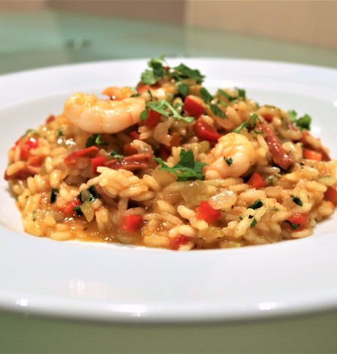 Chorizo & Prawn Risotto - Best Recipes UK Autumn Recipes Uk, Prawn And Chorizo Risotto, Prawn Risotto, Chorizo Risotto, Pork Chorizo, Risotto Recipes Easy, Chorizo Recipes, Pasta Rice, Prawn Recipes