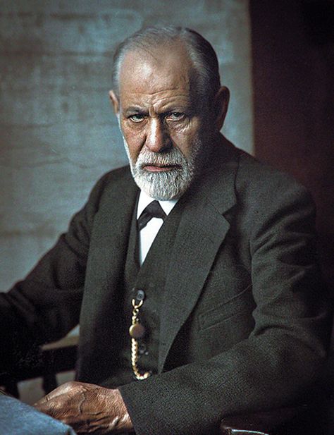 colorized by Jecinci // Freud was an Austrian neurologist and the founder of psychoanalysis, a clinical method for treating psychopathology through dialogue between a patient and a psychoanalyst // source: facebook.com/jecinci Sigmund Freud Aesthetic, Freud Theory, Freudian Psychology, Psychology Memes, Psychology Humor, Toddler Lessons, Psychology Student, Sigmund Freud, Charles Darwin