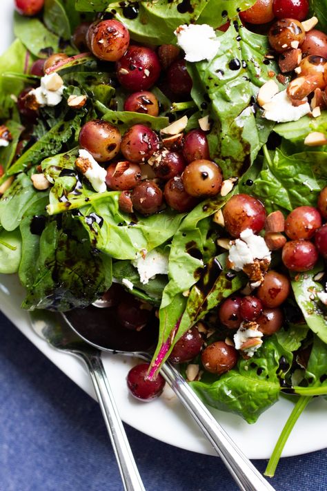 Marinated Grape and Goat Cheese Salad - Gracious Cooking Nectarine Salad, Fresh Salad Recipes, Cooking Challenge, Grape Salad, Balsamic Reduction, Goat Cheese Salad, Cheese Salad, Roasted Almonds, Best Appetizers