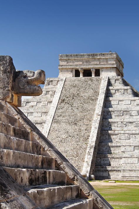 Mayan Pyramids, Chichen Itza Mexico, The Platform, Ancient Ruins, Chichen Itza, Double Exposure, Archaeology, Pyramid, Eagles