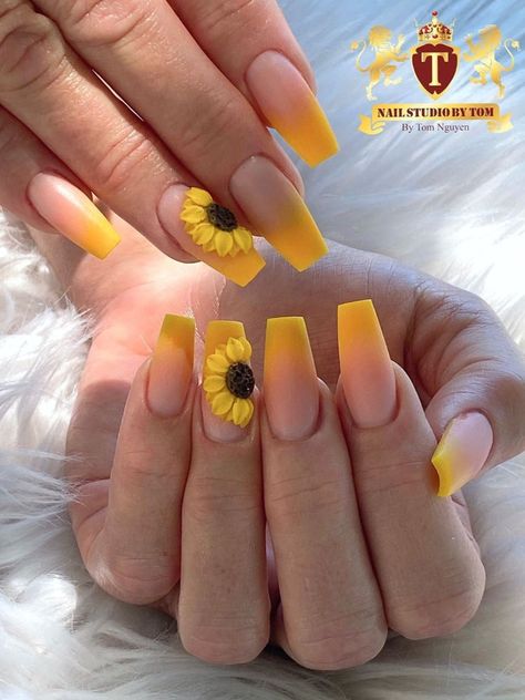 Gel Powder Nails, Acrylic Nails Yellow, Bright Summer Acrylic Nails, Sunflower Nail Art, Mobile Nails, Yellow Nails Design, Summer Sunflower, Shape Nails, Nails Arts