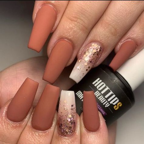 Acrylic Nails Autumn 2023, Matte Rust Nails, Mate Fall Nails, Classy Fall Nails Coffin, November Nails Designs Fall Matte, Full Set Nails Acrylic Fall, Fall Colors Acrylic Nails, Pre Fall Nails 2023, Fall Birthday Nails Acrylic