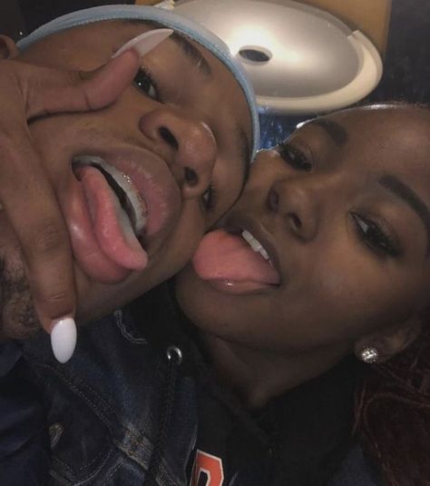 Black Relationship Goals, Black Love Couples, Couple Goals Teenagers, Couples Vibe, Black Couples Goals, Cute Relationship Photos, Couple Relationship, Relationship Goals Pictures, Cute Relationship Goals