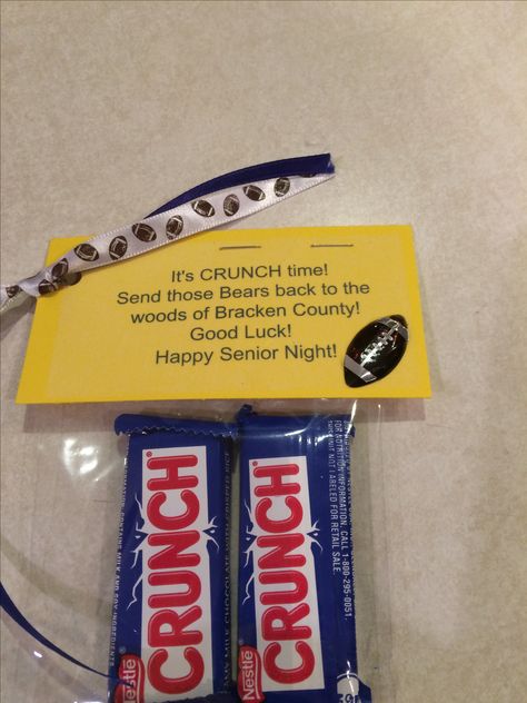 Crunch candy gram for senior week Football Candy Ideas, Football Goodie Bags For Players, Football Treats For Players, Football Spirit Ideas, Football Senior Night Gifts, Football Goody Bags, Football Locker Signs, Football Treat Bags, Football Locker Decorations