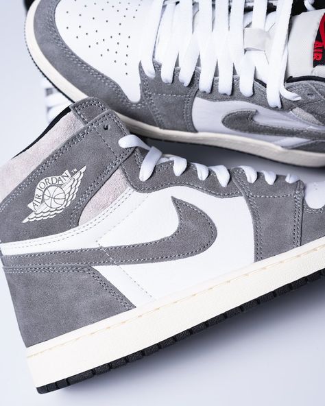 Air Jordan 1 High OG "Washed Black" now available online New Sneaker Releases, Jordan 1 High Og, Sneaker Release, Air Jordan 1 High, Jordan 1 High, New Sneakers, Black Sneaker, Air Jordan 1, Nike Free