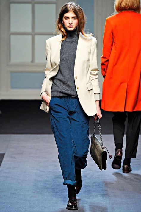 paul smith, london Paul Smith Women, Winter 2023, Paul Smith, Online Clothing, Style Guides, Trench Coat, Fashion Show, Outfit Inspirations, Normcore