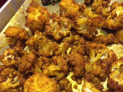 Flower Child Curry Cauliflower Hclf Recipes, Low Cal Dinner, Spice Cabinets, Side Orders, Spiced Cauliflower, Cauliflower Dishes, Cauliflower Curry, Low Fat Recipes, Vegan Cooking