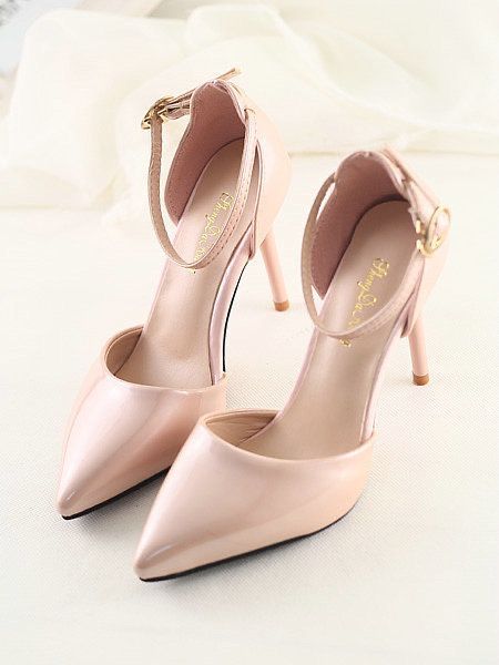 Pre Promo, Peach Heels, Bridesmaids Shoes, Church's Shoes, Peach Colour, Wedding Pumps, Work Shoes Women, Heels Outfits, Bridesmaid Shoes