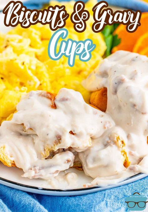 With only two ingredients, these BiscuitS and Gravy Cups are a super fun and easy breakfast that you will want over and over again! Biscuit Egg Bake, Egg Bake Muffins, Dough Sheet Recipes, Crescent Dough Sheet Recipes, Biscuit And Gravy, Breakfast Gravy, Best Biscuits And Gravy, Crescent Dough Sheet, Sausage Gravy Recipe