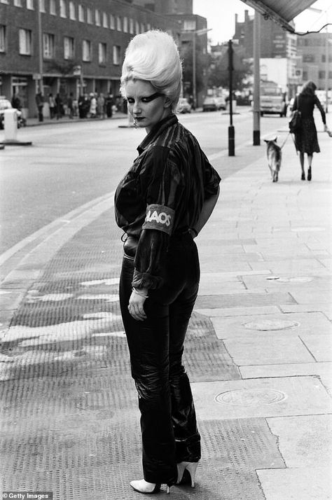 Where is 'punk rock inventor' Pamela Rooke - known as Jordan - now? | Daily Mail Online Pamela Rooke, Jordan Mooney, Jordan Baker, 70s Punk, British Punk, Green Lipstick, Punks Not Dead, Victoria Station, Bullet Bra