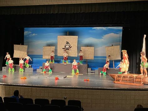 Moana Set Design, Moana Jr Set Design, Moana Jr, Theatre Ideas, Kids Theater, Drama Club, Musical Plays, Music Ed, Curtain Call