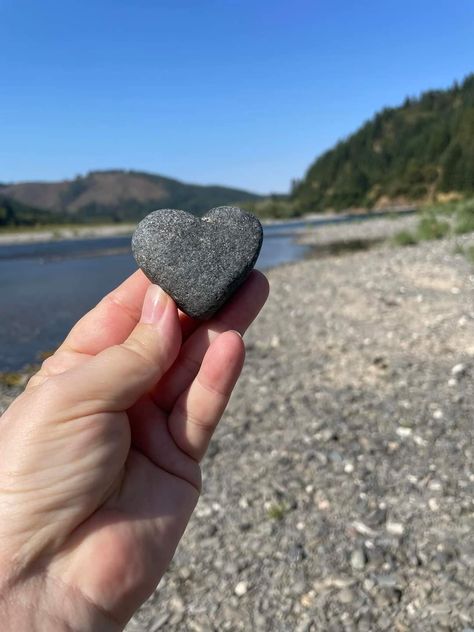 Nature Hearts Pictures, Heart Shaped Nature, Heart Shapes In Nature Pictures, Hearts Found In Nature, Natural Hearts, Bohemian Heart-shaped Necklace With Natural Stones, Hidden Hearts, Spiritual Heart-shaped Natural Stones Jewelry, Heart Stones