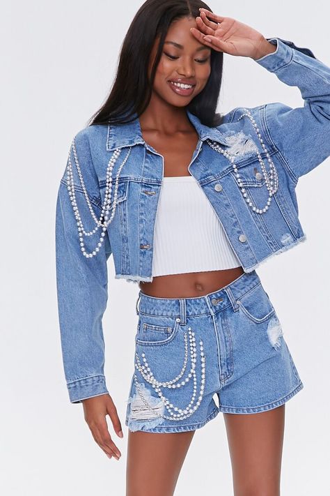 Denim And Pearls Outfits, Oc Au, Denim And Pearls, Frayed Denim Jacket, Denim And Diamonds, Womens Denim, Frayed Denim, Forever 21 Jacket, Cropped Denim Jacket