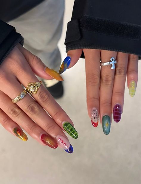 Unconventional Nails, Eclectic Nail Designs, Zoifishh Nails, Funky Nails Almond, Funky Acrylic Nails, Kali Uchis Nail Ideas, Artsy Nails Designs, Eccentric Nails, Girl Nail Designs