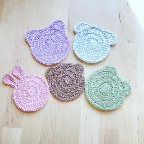 🐱🐶🐻🐰🐸 Which one is your favourite? 🤭 FREE patterns are available on the previous post, or written-only versions on my blog and the PDF and printable versions in my shop (link in the bio). 🌷Follow for more crochet tutorials and free patterns! ❤️ 🌷Likes, comments, saves and shares are always very much appreciated! ❤️ - #freepattern #freecrochetpattern #crochetcoaster #crochetpattern #crochetdesign Dog Bear, Detailed Crochet, Crochet Coaster, Crochet Instructions, Crochet Coasters, Animal Faces, Digital Wallpaper, Crochet Designs, Crochet Tutorial