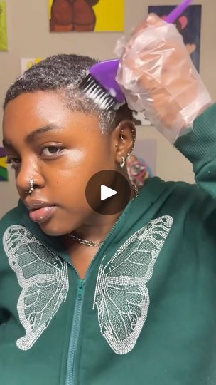 32K views · 6.5K reactions | @realshaestylez . #baldgirlsonly #baldwomen #baldbeauty #baldbaddie #twa #taperedtwa #thecutlife #baldandbeautiful #baldbychoice #femalewavers #naturallyshesdope #baldandproud #naturalbeauty #baldgirl #blondehair #platinum #baldiebabe #shorthairgang #baldblackgirl #baldgirlsrock #naturalgirlsrock #baldblackwomen #dopehercuts #naturallycurly #bigchop #blondeahair #balduniversity #platinumhair #shorthair | BALDIE UNIVERSITY | baldgirlsonly · Original audio Blonde Twa, Tapered Twa, Bald Girl, Bald Women, Platinum Hair, Cute Hairstyles For Short Hair, Short Blonde, Girls Rock, Naturally Curly