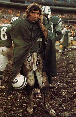 Neil Leifer, American Football Quotes, New York Jets Football, Jets Football, Joe Namath, Shea Stadium, American Football League, New York Football, Nfl Football Players