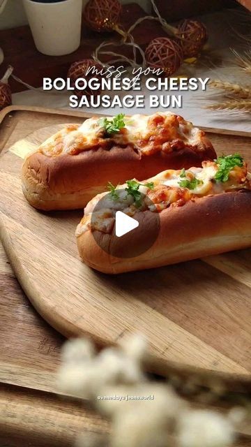 Sausage Bun, Chicken Pasta Sauce, Sausage Mozzarella, Mushroom Seasoning, Korean Chili, Minced Chicken, Cheese Sausage, Bun Recipe, Chicken Sausage