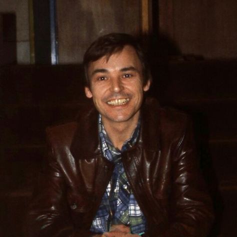 Barry Evans English actor Barry Evans, Mulberry Bush, Net Worth, Bbc, Leather Jacket, Actors, Stars