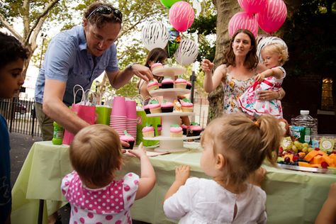 For kids lucky enough to have birthdays during the warmer months, an outdoor playground party not only can be a real cost-saver, but also it can be super fun and even (dare we say it?) easy to pull off. Check out our guide to giving your kid the best playground birthday party ever. --Christine Knight… Playground Birthday Party, Party At The Park, Playground Party, Party In The Park, Birthday Party At Park, Red Tricycle, 2nd Birthday Party For Girl, Party Checklist, Outdoors Birthday Party