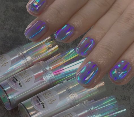 Opal Nails, Aurora Nails, Winter Manicure, February Nails, Summer Nail Art, Glass Nails, Foil Nails, Nail Art Summer, Summer Nail