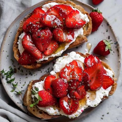 Ricotta Toast Breakfast, Ricotta Breakfast, Whipped Ricotta Toast, Strawberry Ricotta, Lobster Cream Sauce, Toast Recipe Breakfast, Roasted Strawberry, Ricotta Toast, Whipped Ricotta