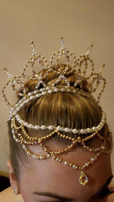 Ballet Hair Pieces, Ballet Tiaras Headpieces, Ballet Headpieces Diy, Diy Tiaras And Crowns, Princess Headpiece, Tiara Diy, Halo Tiara, Motif Soutache, Ballet Crowns