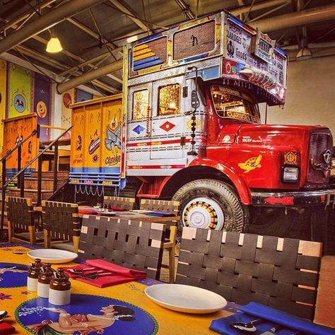 Punjabi Dhaba Design Ideas, Dhaba Design Ideas, Restaurant Chairs Design, Resturant Interior, Mexican Restaurant Decor, Rooftop Restaurant Design, Restaurant Themes, Bookstore Cafe, Window Display Design