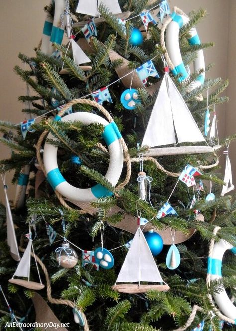 Driftwood Christmas Tree Diy, Christmas Tree Topiary, Nautical Christmas Tree, Nautical Christmas Ornaments, Blue Christmas Tree Decorations, Christmas Diy Ideas, Beach Christmas Decorations, Decorating Ideas For Christmas, Coastal Christmas Tree