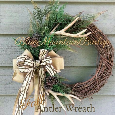 Wreath With Antlers, Antler Wreaths, Hunting Wreath, Antler Hunting, Antler Wreath, Antler Decor, Antlers Decor, Chirstmas Decor, Antler Crafts