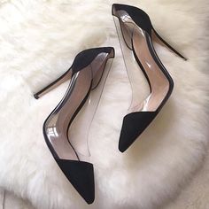 Pinterest :kweenlelo Trendy Heels, Fashion Shoes Heels, Shoes Heels Classy, Classy Shoes, Modern Shoes, Stunning Shoes, Heels Classy, Girly Shoes, Elegant Shoes