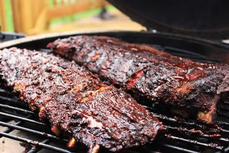 Fall Off the Bone Pork Ribs #summer #ribs Grilled Ribs Charcoal, Rib Rub Recipe, Smoked Pork Ribs, Barbecue Ribs, Smoked Ribs, Ribs On Grill, Rub Recipes, Smoked Meat, Smoked Meats