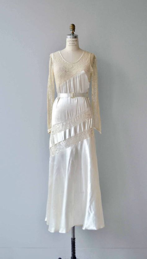 Vintage late 1920s, early 1930s luminous silk wedding dress with sheer lace asymmetrical bodice, sheer lace sleeves, silk satin piping trim, bias construction, lace paneled skirt, side closures and matching belt. | via DearGolden on Etsy 20s Wedding Dress, Wedding Gown Vintage, Classic Couture, 1920s Wedding Dress, Purple Wedding Shoes, 20s Wedding, 1920s Wedding, Vintage Closet, 1920s Style