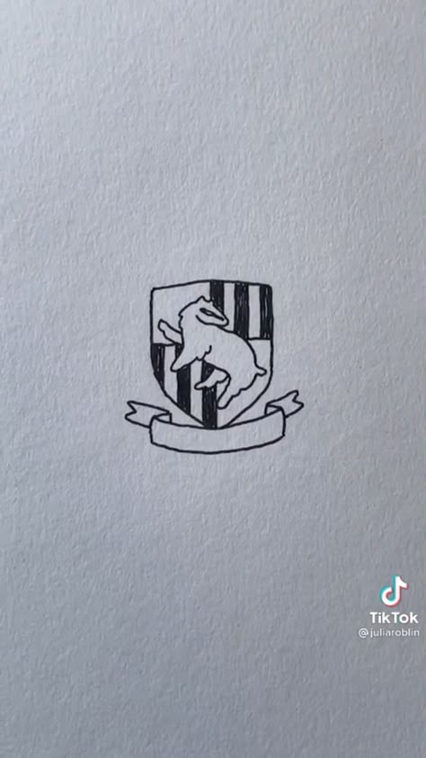 Hufflepuff Tattoo Ideas, Hufflepuff Tattoo, Note Doodles, Harry Potter Tattoos, Harry Potter Tattoo, Doodle Tattoo, Harry Potter Hufflepuff, Little Doodles, Easy Doodles Drawings