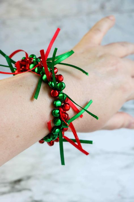 Xmas Bracelets, Christmas Brunch Casseroles, Mermaid Party Food, Pecan Snowball Cookies, Candy Sleigh, Cheese Puff Pastry, Snowball Cookies, Bells Christmas, Christmas Jingles