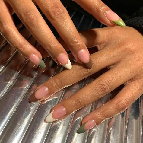 brown, green and white tip nails Holiday Nail Ideas, Estilo Hippie, Holiday Nail, Brown And Green, Short Acrylic, Tip Nails, Fire Nails, Funky Nails, Dream Nails