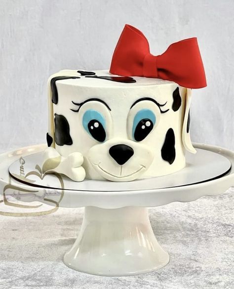 Dog Cakes For Kids, Cakes For Kids, Shaped Cakes, Skull Cake, Puppy Cake, Corn Cakes, Animal Cakes, Dog Cakes, Animal Cake