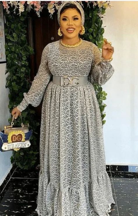 Lace Dress Styles For Women, Latest Lace Styles For Wedding, Latest Material Gown Styles, Bubu Kaftan Styles, Latest Lace Styles, Materials Gown Style, Asoebi Lace, Lace Styles For Wedding, Women Gown