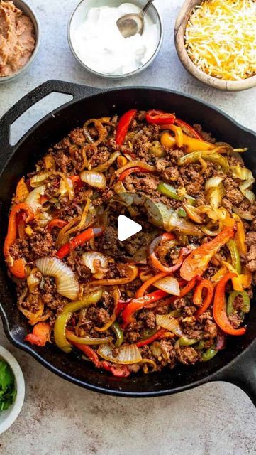 Bailey Rhatigan on Instagram: "Ground Beef Fajitas are the perfect shareable dish. They are budget friendly, because steak can be expensive and they are perfect for picky eaters. You will LOVE the spiced meat and charred peppers. 🌶️ full recipe is linked in my profile. . For the full recipe Google 🔎 sailor bailey ground beef fajitas or click the link in my profile. You can also comment “beef” and I’ll send you the link. Xoxo. . . #food #beef #recipe #delicious #yummy #instafood" Ground Beef Fajitas, Instagram Meals, Charred Peppers, Sailor Bailey, Food Beef, Beef Fajitas, Budget Family Meals, Carb Dinner, Hamburger Meat