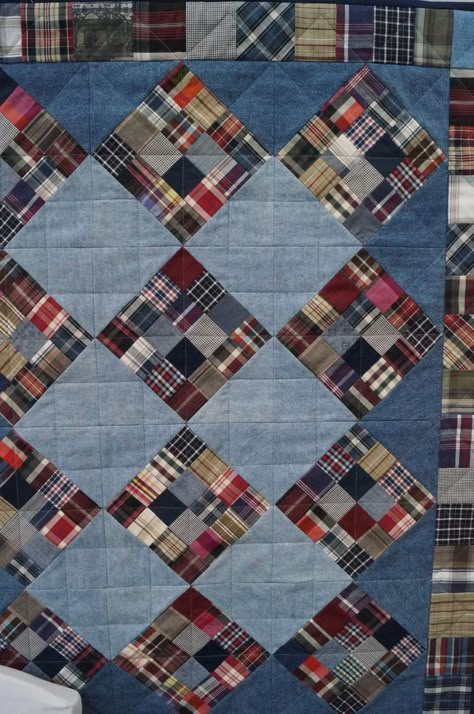 Masculine Quilt Patterns, Quilts From Shirts, Masculine Quilts, Denim Quilt Patterns, Jean Quilts, Plaid Quilts, Colchas Quilting, Blue Jean Quilts, Denim Quilts