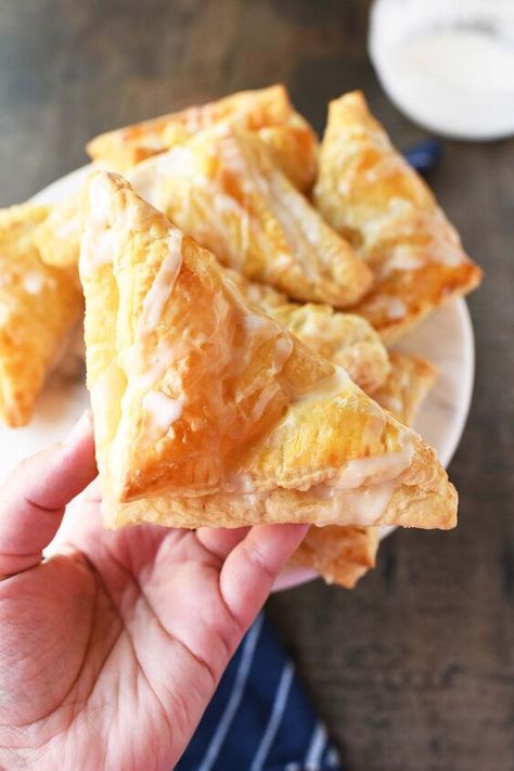 Lemon Curd Puff Pastry Recipes, Lemon Puff Pastry Desserts, Lemon Turnovers, Lemon Puff Pastry, Turnovers With Puff Pastry, Puff Pastry Turnovers, Pastry Turnovers, Easy Tartar Sauce, Lemon Blueberry Pound Cake