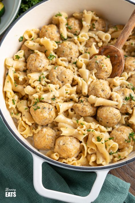 Turkey Meatball Pasta, Swedish Meatball Pasta, Turkey Swedish Meatballs, Meatball Pasta Recipes, Easy Turkey Meatballs, Meatballs Pasta, Ground Turkey Pasta, Ground Turkey Meatballs, Turkey Pasta